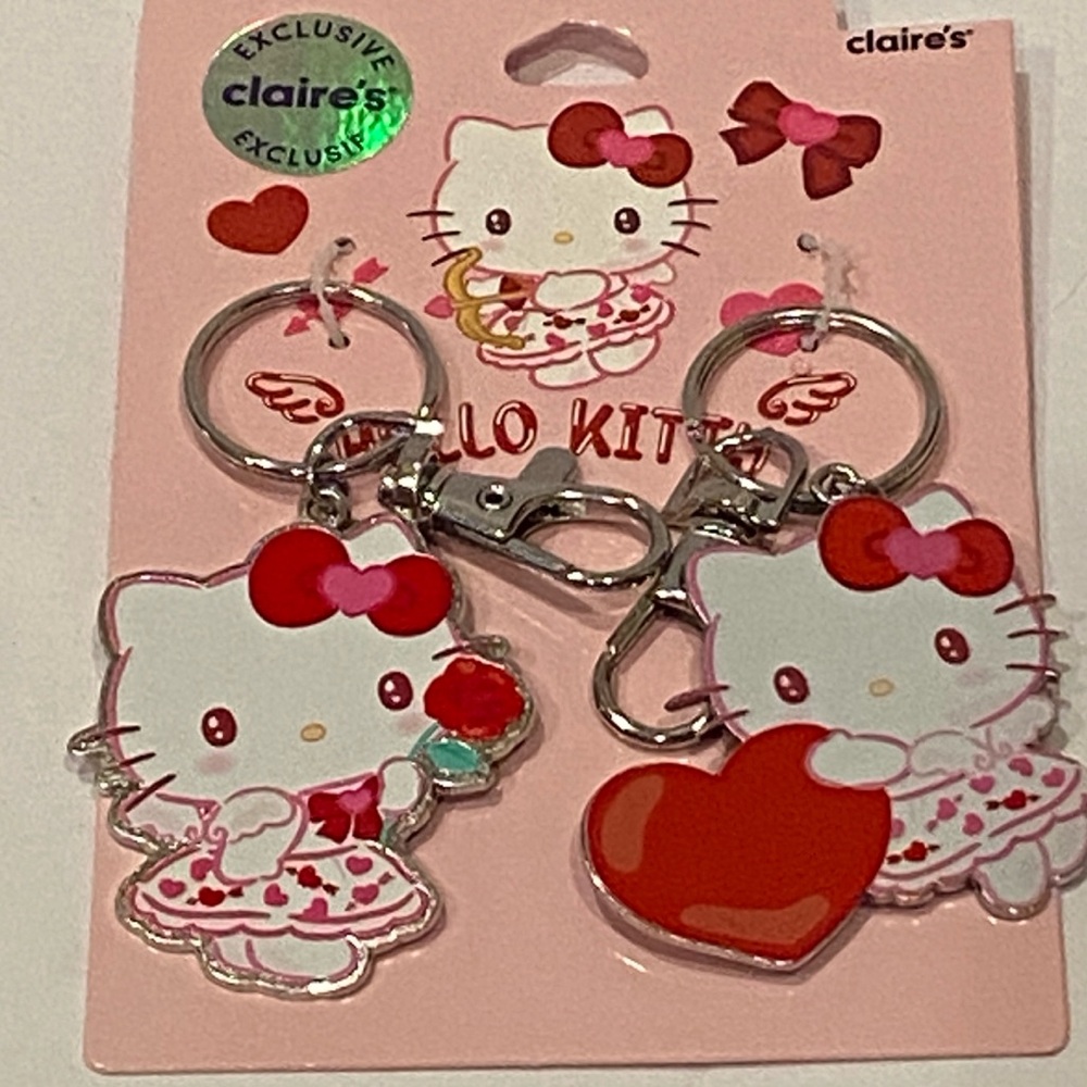 Sanrio Hello Kitty HK 2-pack Valentine's Love-Themed Keyrings Keychains NWT